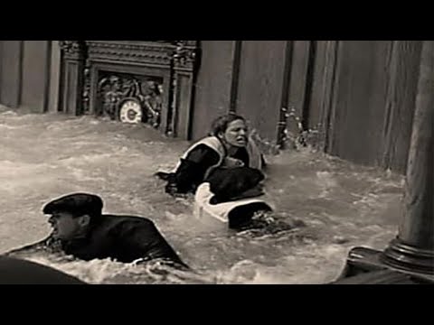 Sinking of the Titanic: A Historical Picture
